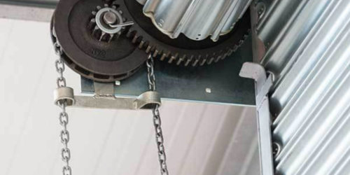 Manual pulley industrial shutter